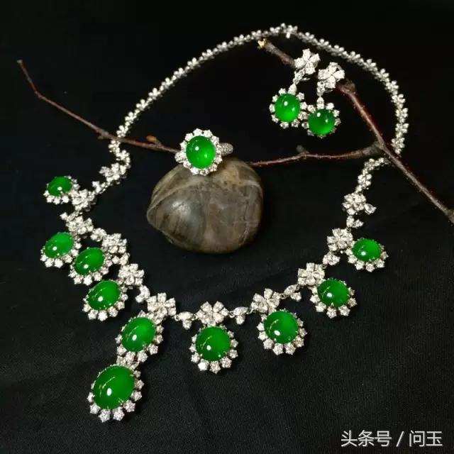 直播翡翠拍卖可信吗,翡翠直播拍卖套路是真的吗