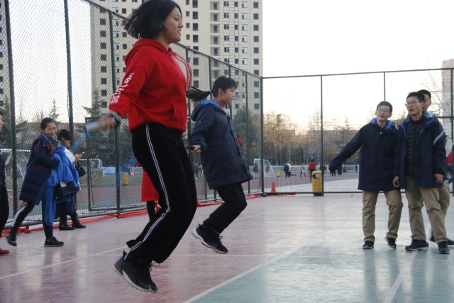 阳光体育快乐童年,阳光体育活力校园