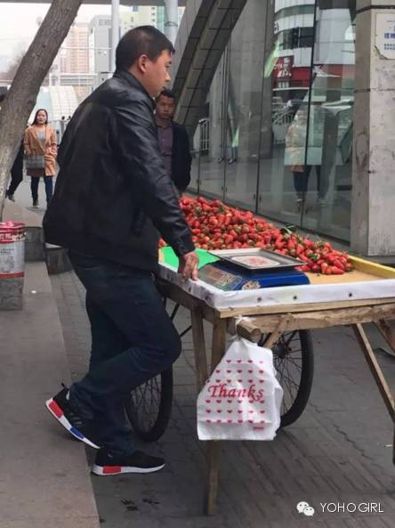 Unbelievable！姨妈、姑妈、大妈也有一双街鞋NMD