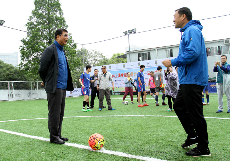 徐根宝谈拼搏,徐根宝十年磨一剑经验