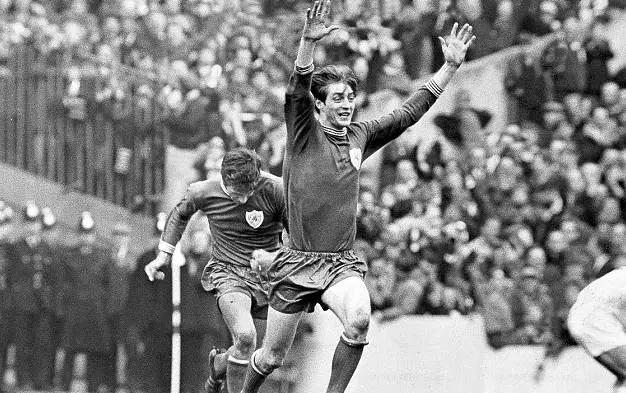 英超阿森纳2-0莱斯特城集锦,莱斯特城英超夺冠