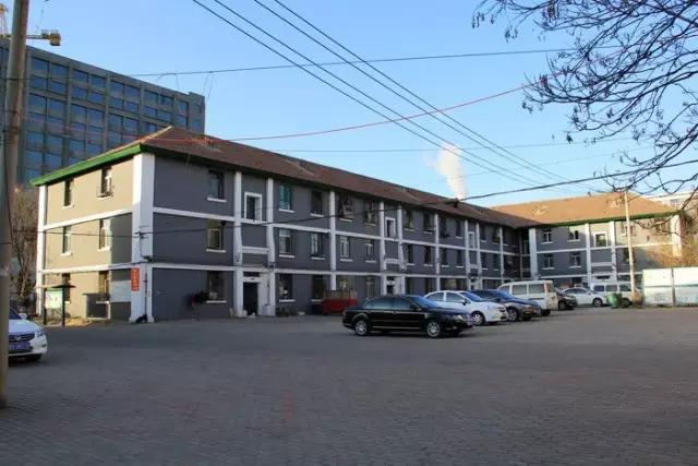 包头市老苏联楼在哪里,包头青山区苏联楼