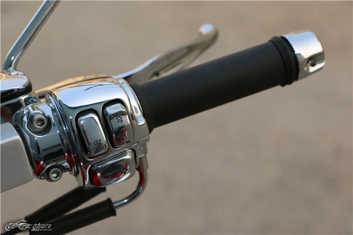 暴龙v1000摩托车,暴龙v-rex摩托音响