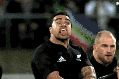 米兰演出现场视频,米兰早课名场面