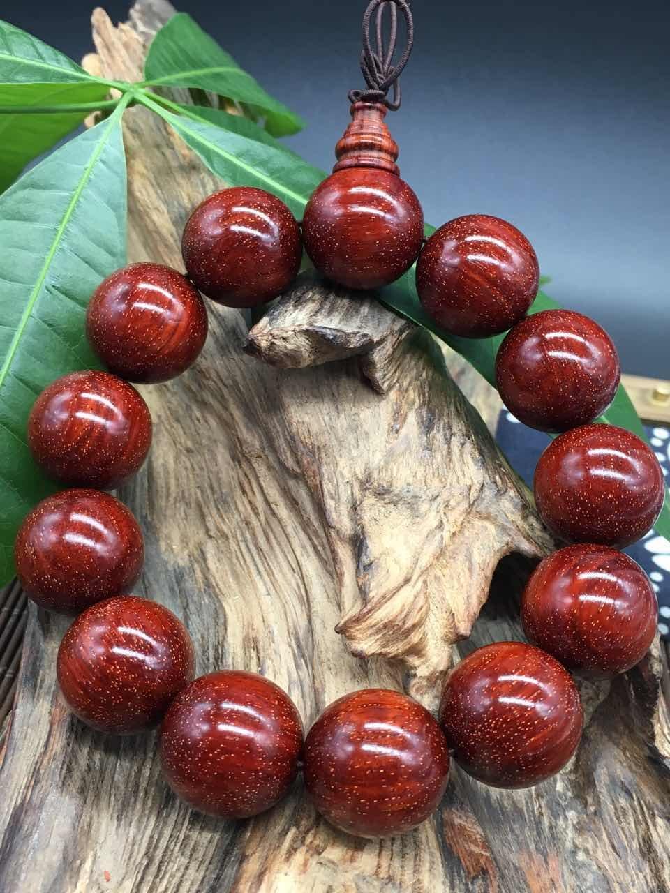 小叶紫檀的牛毛纹棕眼多怎么处理,为什么我的小叶紫檀会掉色