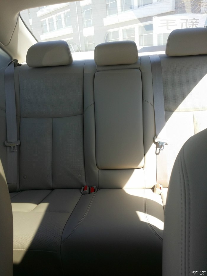 外观高端大气内饰空间豪华舒适,外观大气内饰超豪华