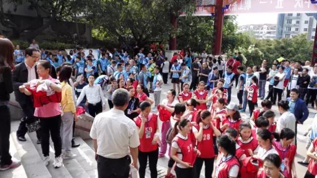 巴中市直机关庆五一,巴中职工趣味运动会