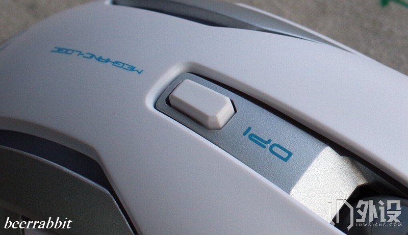 宜博疾光狂蛇,宜博m639鼠标