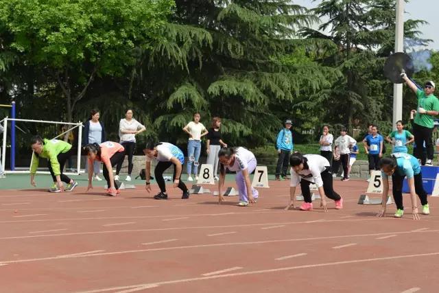 欧亚运动会开幕式啦啦操,大型无人机表演万人齐聚