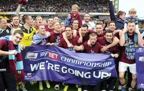 英超阿森纳2-0莱斯特城集锦,莱斯特城英超夺冠