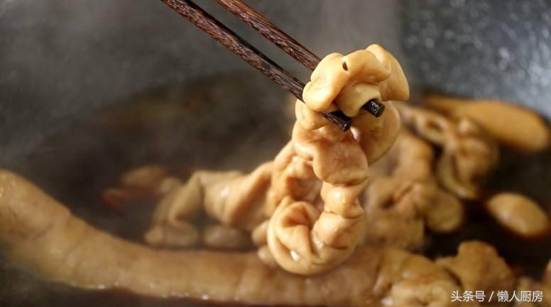 猪大肠怎么处理才能去异味,如何处理猪大肠异味