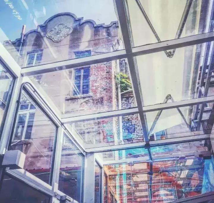 颜值爆表的几处玻璃花房,承载了姑娘们所有的“花房梦”!