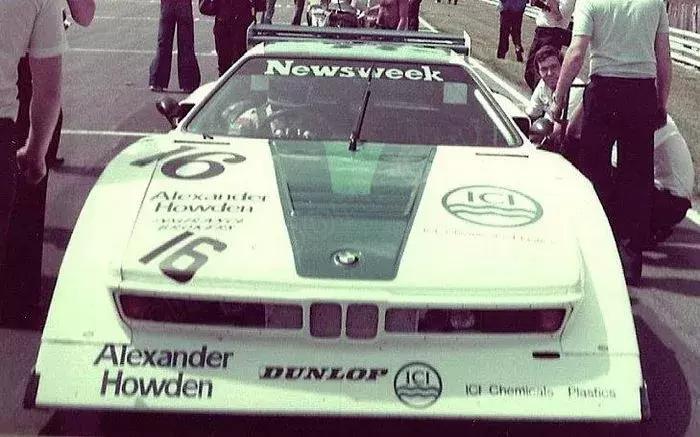 宝马第一台中置引擎超跑M1赛车版,曾经遭遇怎样的挫折?