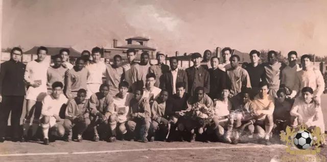 津门足坛双百颂李季英,津门足坛双百颂施连志