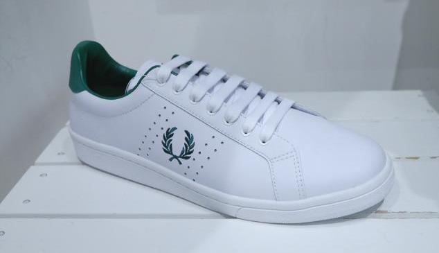 运动鞋排名前十位鞋子品牌有哪些,男士运动鞋鞋子品牌大全