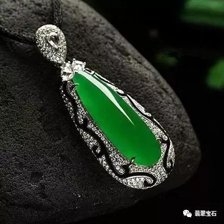 为什么翡翠原石都产自云南缅甸,为什么翡翠都在缅甸出产