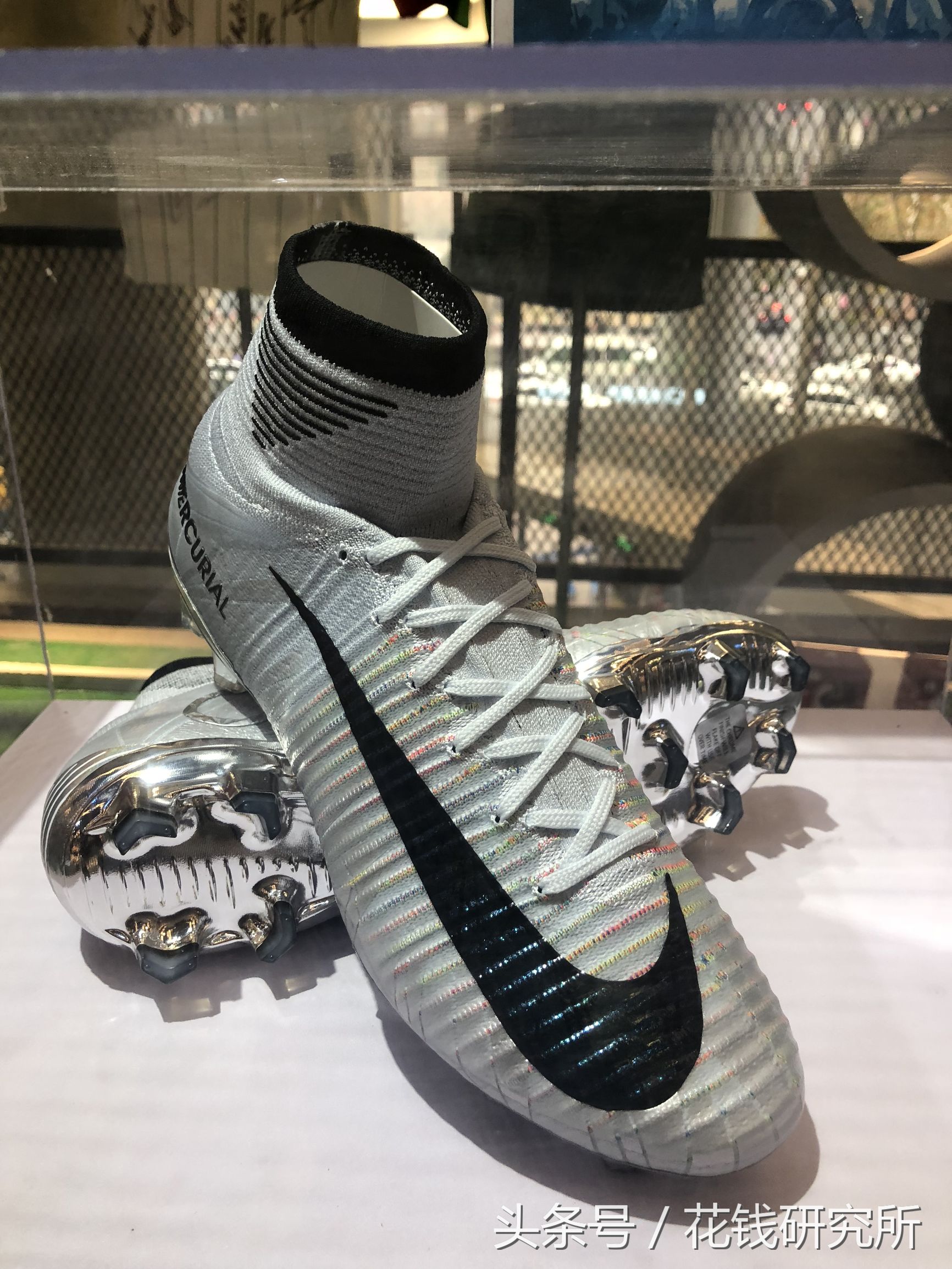 曼联苏宁,曼联vs格拉纳达球迷进场