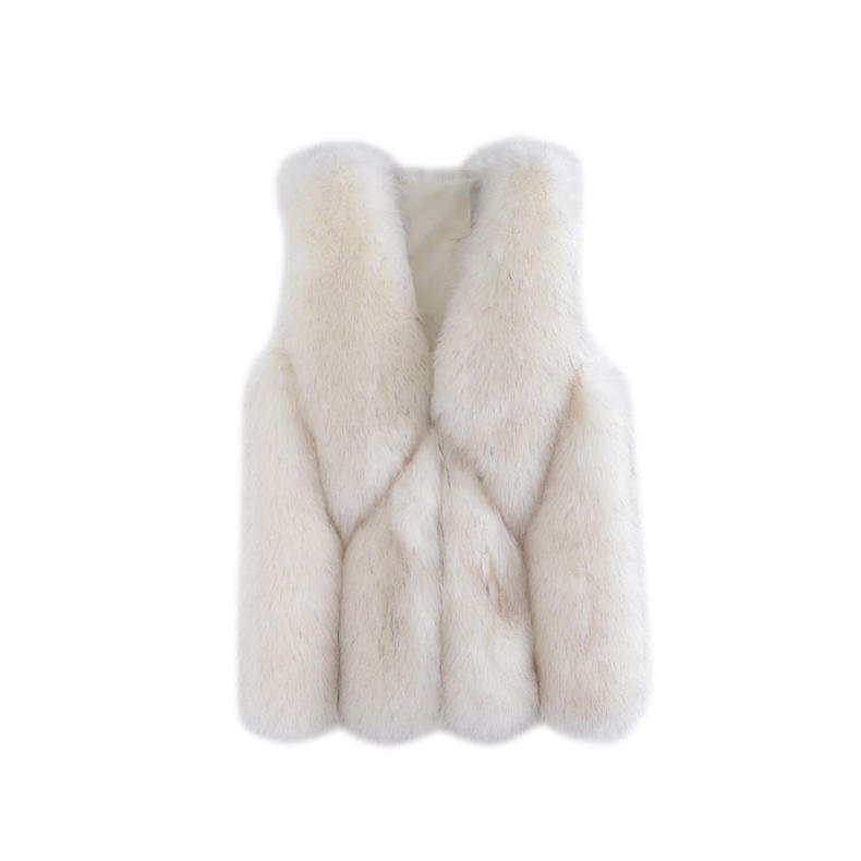 一件马甲就能穿出时髦感你喜欢吗 (现在超有型的马甲时尚百搭)