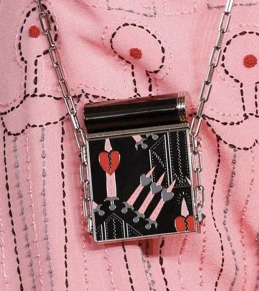 神灯神灯！我要买世界上最贵的口红，是什么牌子？