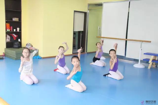 史上最痛苦的软开度训练,成年人软开度超实用训练方法