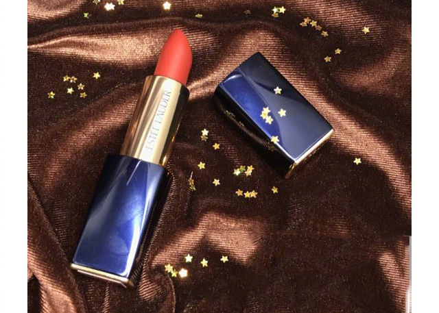 雅诗兰黛豆沙色口红杨幂同款,杨幂专属枫叶色口红