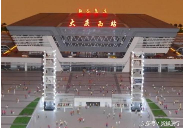 东北三省第一大火车站,带你游览黑龙江各大火车站