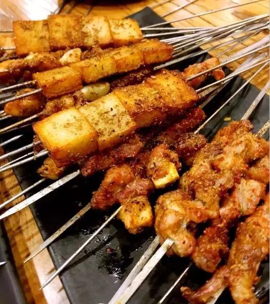 江门卖炭翁的馆子,卖炭翁老火锅