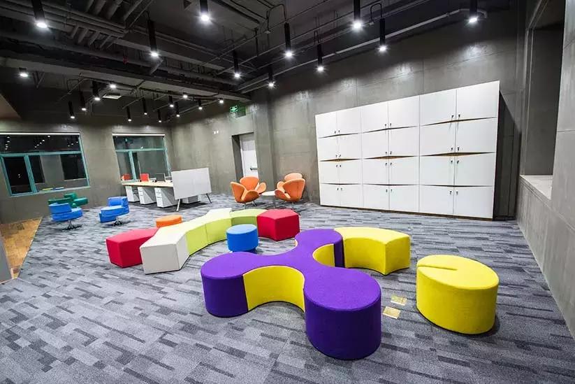 吊顶灯创意办公,吊顶办公灯怎么设计