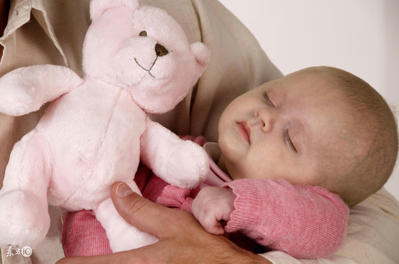 追尾延误导致4个月婴儿抢救无效，“杀人真凶”竟是棉被！