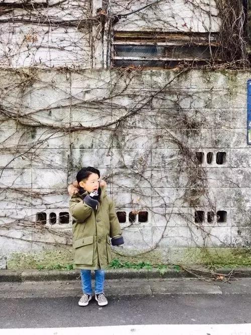 冬季男宝宝整套潮流穿搭,最新春夏韩系男孩穿搭