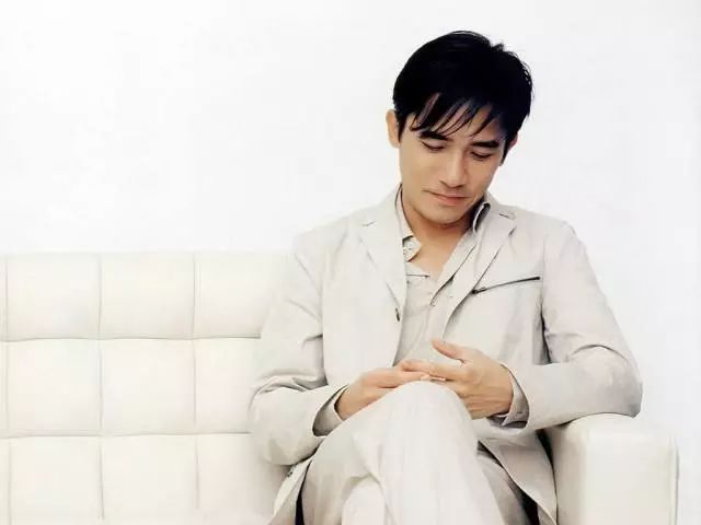 上午在广州捂白过严冬,下午在塞班岛放肆晒黑