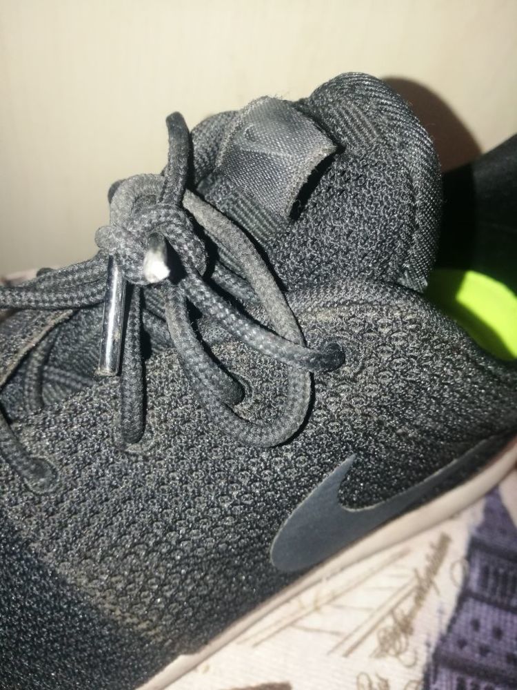 脏兮兮的鞋牌子,耐克性价比实战鞋推荐