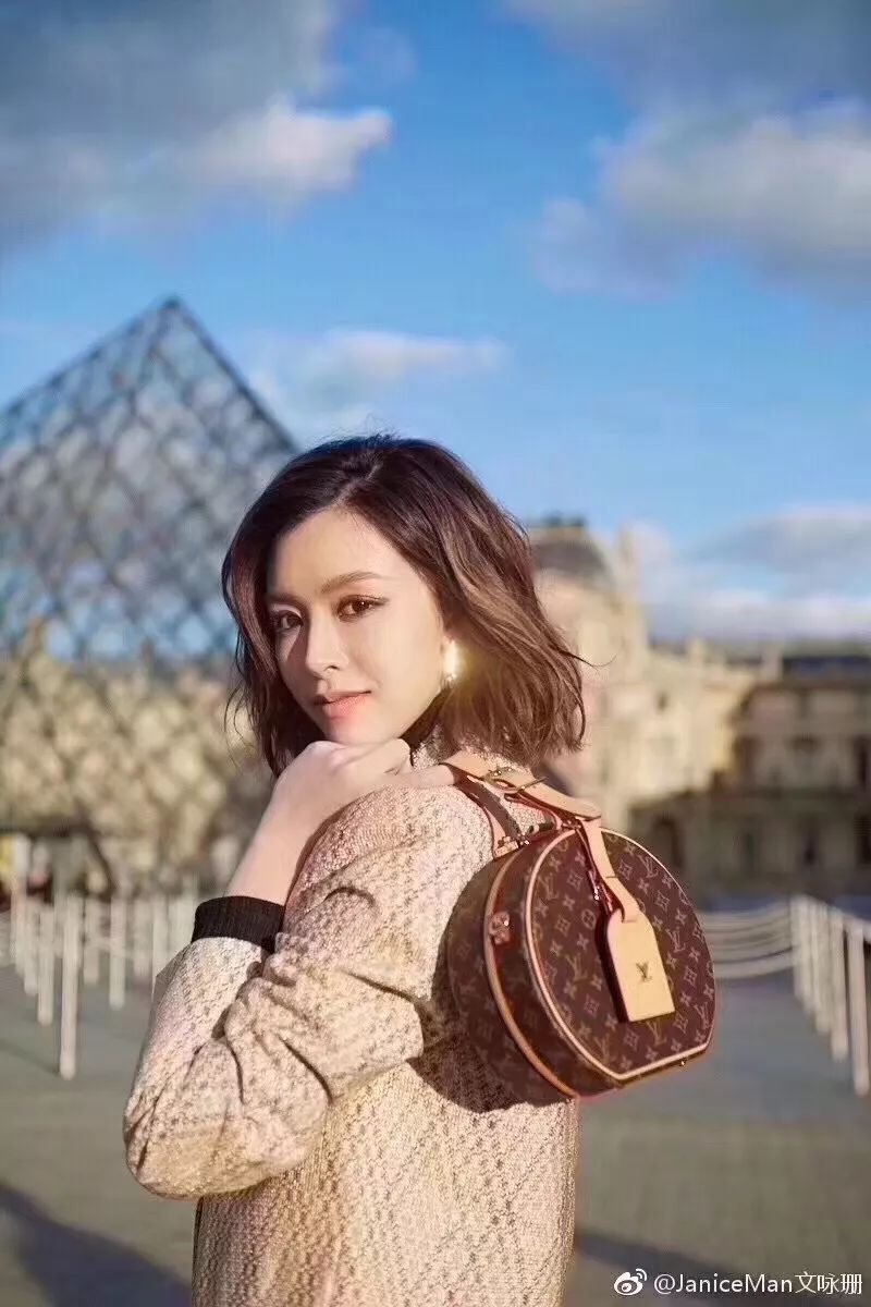 在国外买大牌包包真的便宜很多嘛,哪个国家的包包最便宜