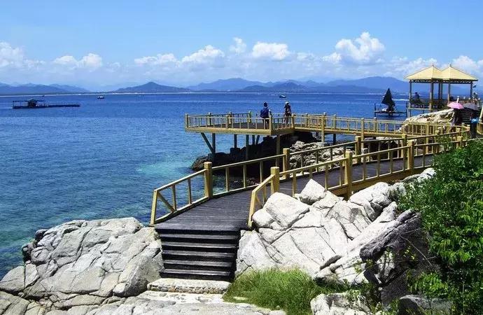 这里是中国的“情人岛”，比巴厘岛浪漫，比塞班岛热情