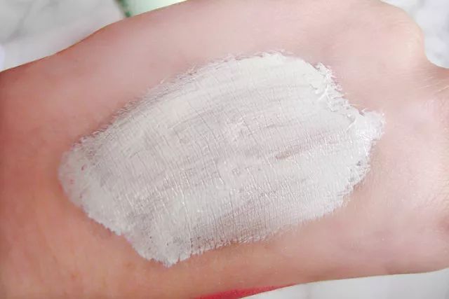 爆痘急救只需一招,突然爆痘不要慌祛痘一招搞定