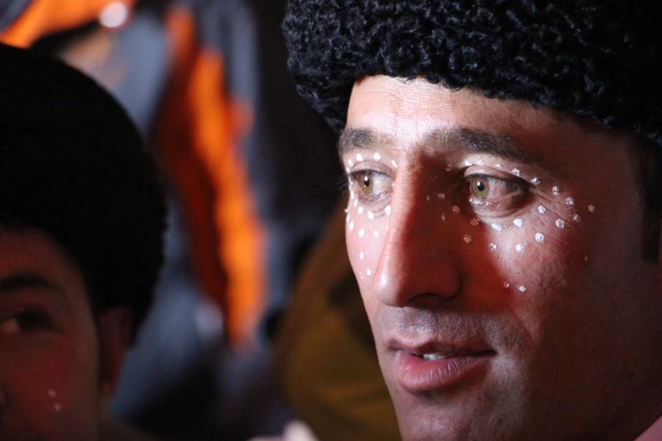 探秘帕米尔高原塔吉克族,帕米尔高原上的塔吉克族族人