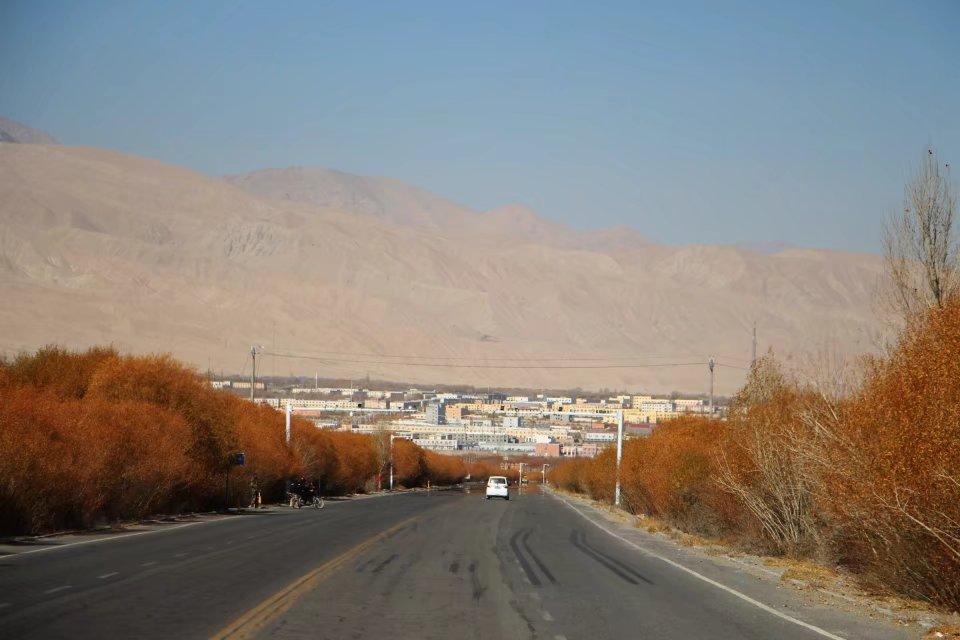 探秘帕米尔高原塔吉克族,帕米尔高原上的塔吉克族族人