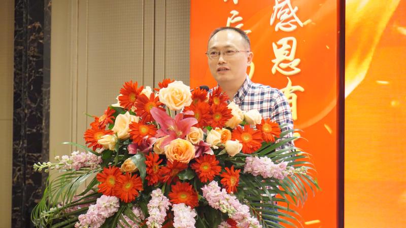 穗互金协会举办广州互联网金融行业年会成立广州互联网金融法律服务中心和广州金融科技联盟区块链专委会