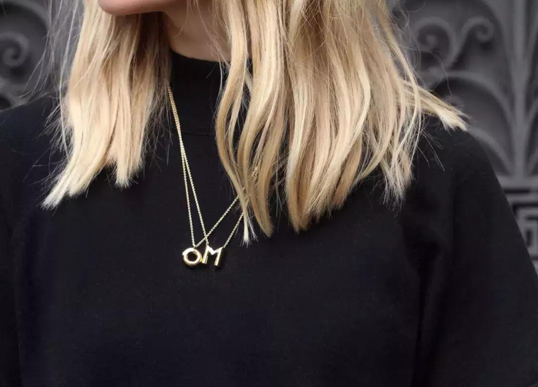 买三个lv包送什么,买lv三合一