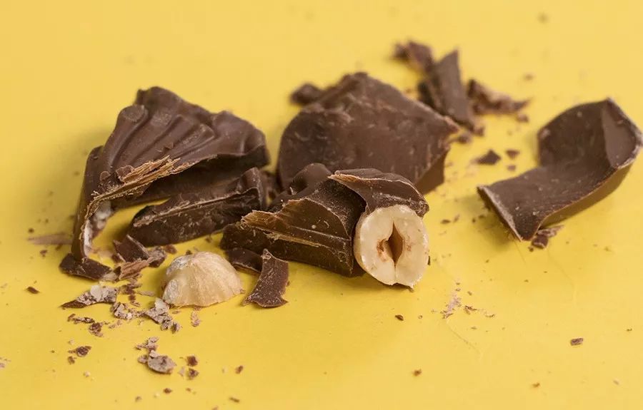 东南亚最好吃的虾片牌子,新加坡餐厅里的虾片