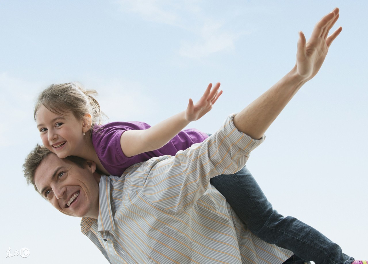 父母怎么和孩子正确沟通,父母请这样和孩子沟通