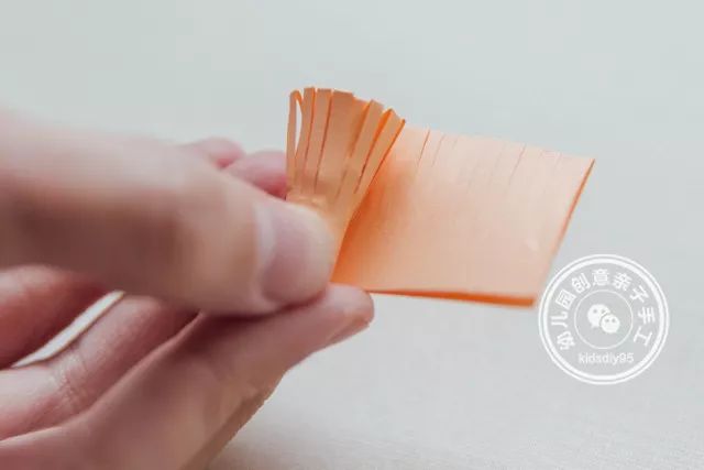 怎么用卡纸做牡丹花和郁金香,牡丹花手工制作卡纸小学