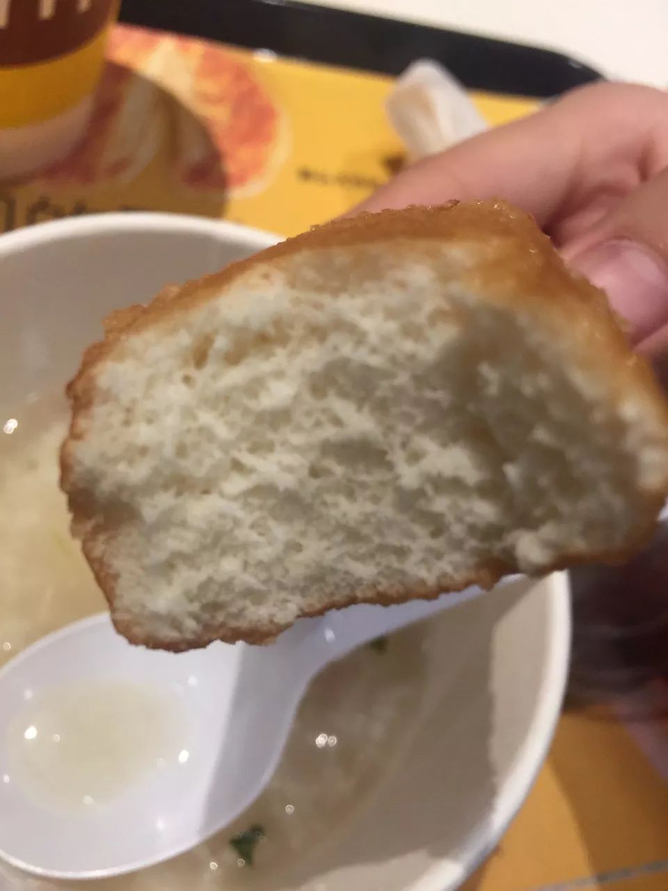 麦当劳成了金拱门，没想到肯德基却凭一个饭团赢了！