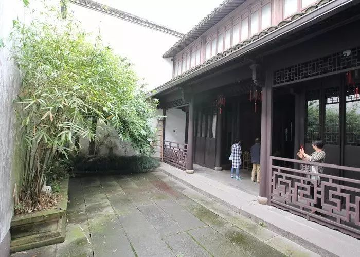 蒋光鼐家谱,蒋光鼐的后人在何处