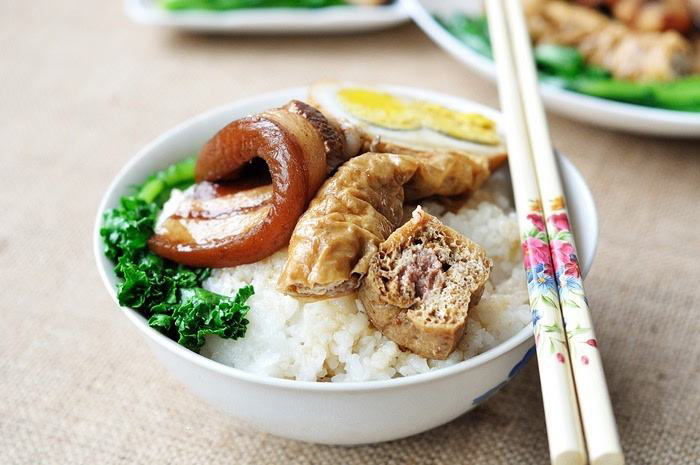 甏肉干饭济宁名吃把子肉图片,济宁名吃甏肉干饭是哪里的美食