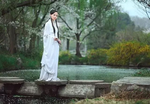 比较有意境的乐府诗,乐府十首千年情诗