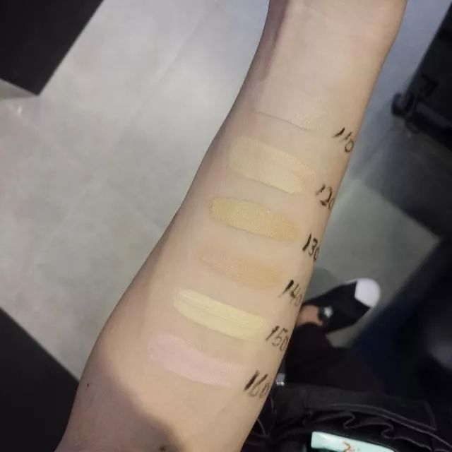 平价化妆品美宝莲哪款好,美宝莲值得入手的口红色号