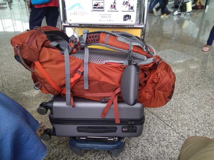 汤加和斐济哪个国家大,斐济国家主产什么