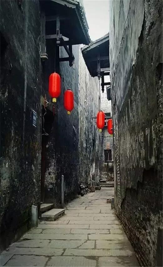 古巷深深情几许下联,古巷深深几许全文