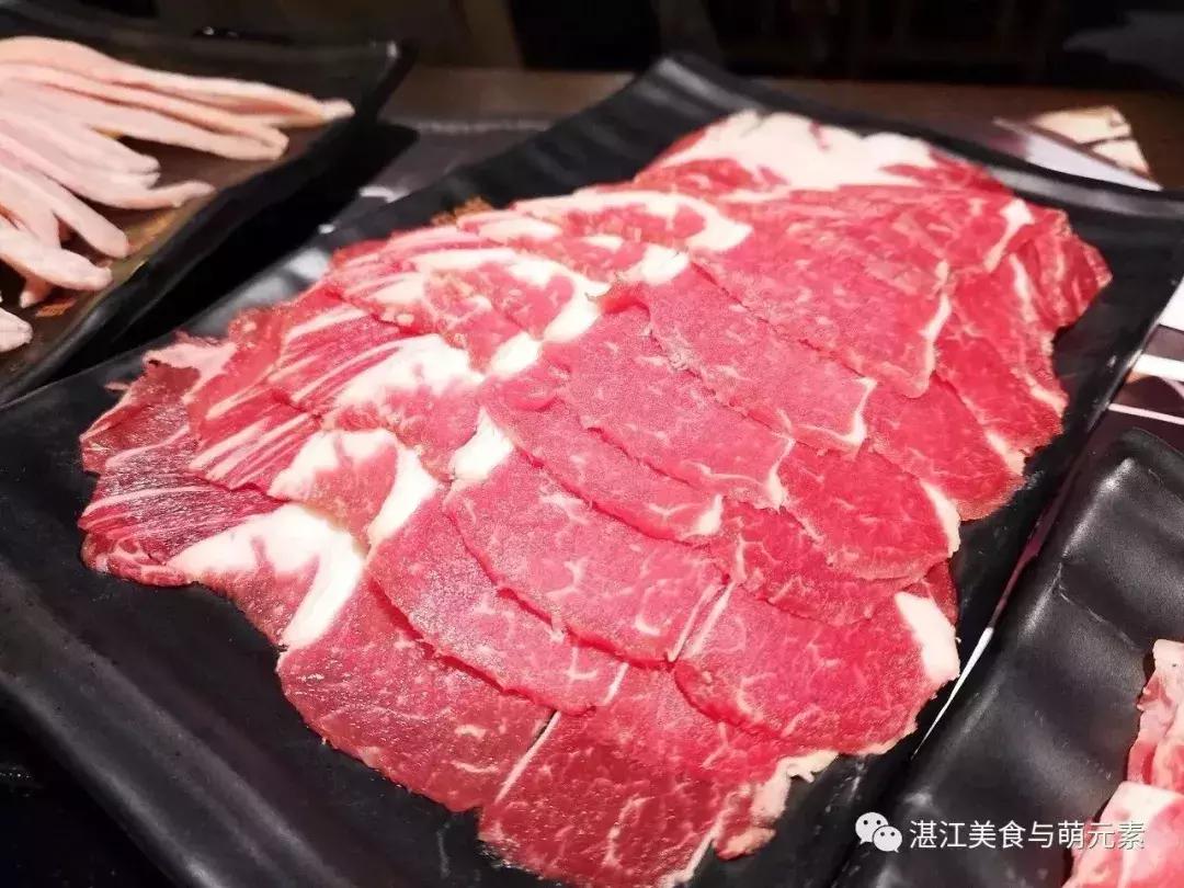 呷哺探店荟聚,呷哺呷哺火锅探店